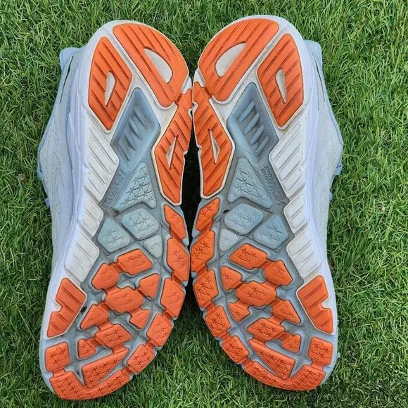 HOKA ARAHI 6 - Womens Sneakers - SIZE 10B - Please See Pictures - Picture 9 of 10